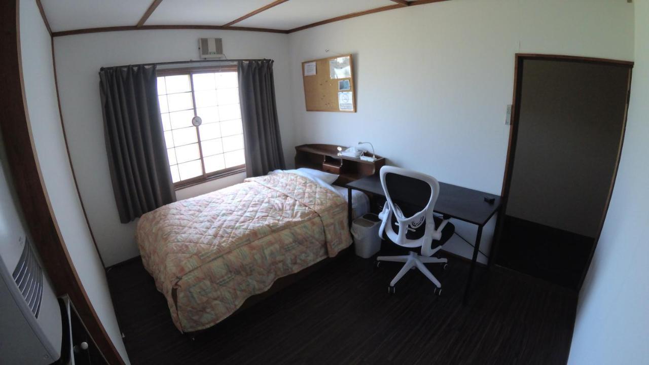 P-Dash Garden Backpackers Higashikawa Bagian luar foto