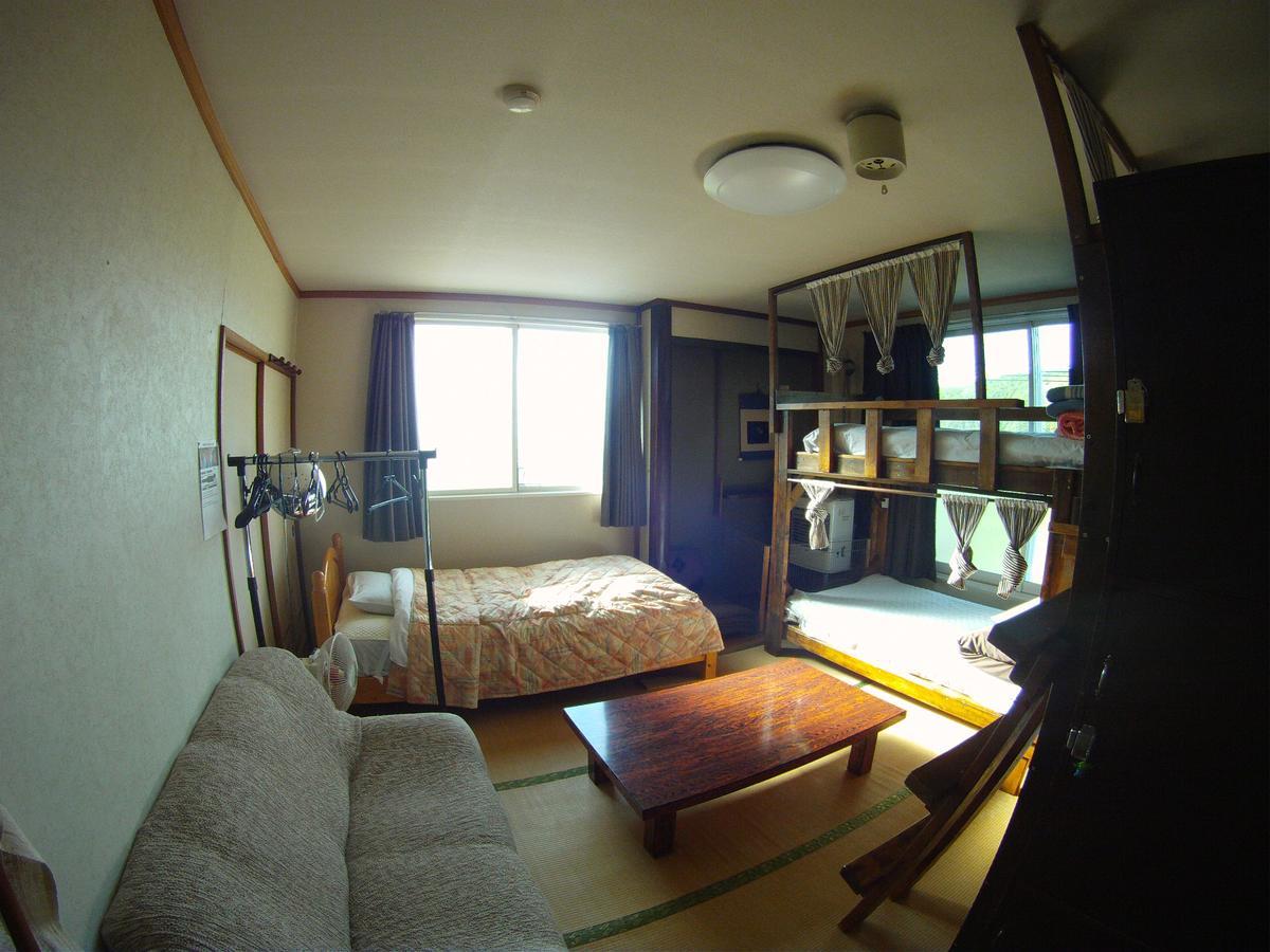 P-Dash Garden Backpackers Higashikawa Bagian luar foto
